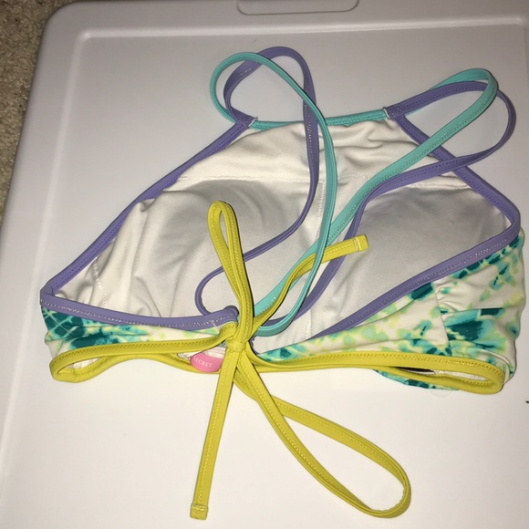 bikini - Picture 4 of 5